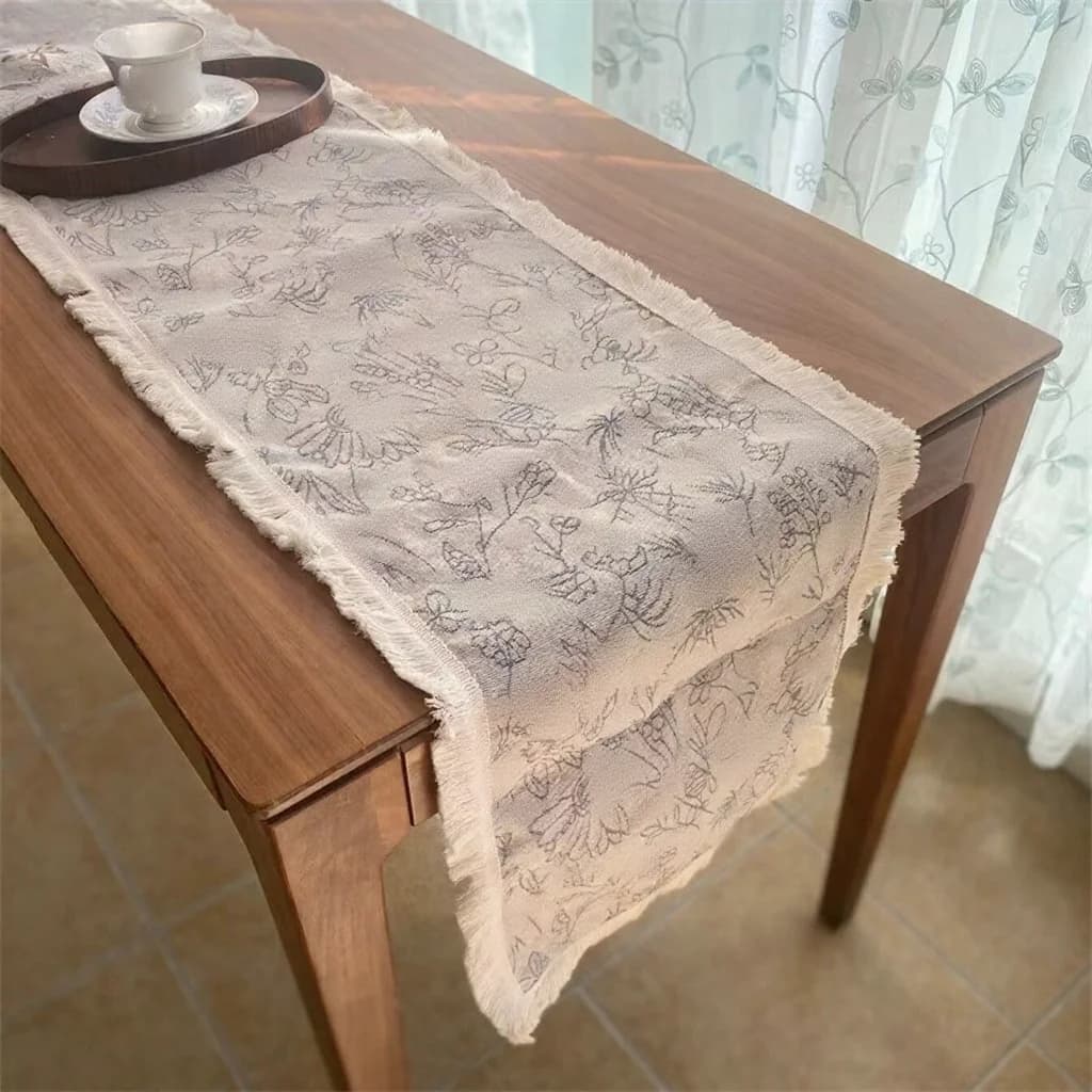 Runner da Tavola in Cotone e Lino Stile Country Americano con Motivo Floreale e Nappine
